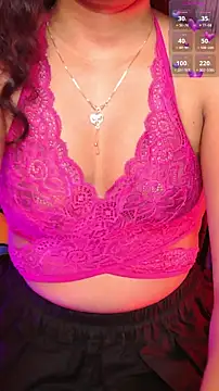 Snapshot of Hot_chocolate__ chatting on 11.11.25 Hot chocolate online show from 11.11.25