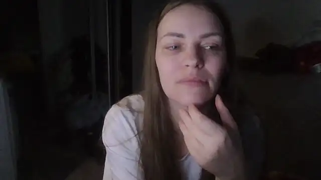 AnnaDiamond1 online show from 04.22.26