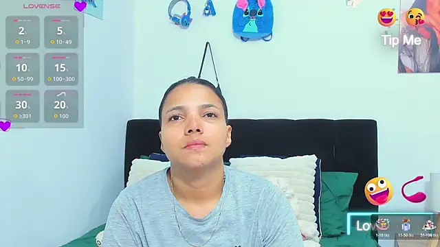 sara mendez2 online show from 12.14.25