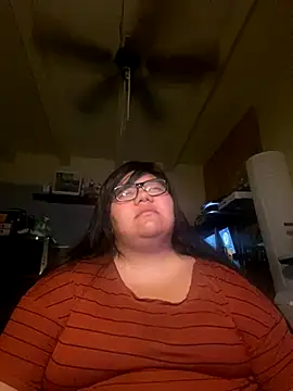 Snapshot of PhatBabie24_ chatting on 10.03.25 PhatBabie24 online show from 10.03.25