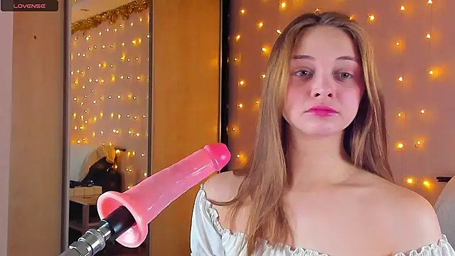 May Flower online show from 01.13.25