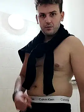 Snapshot of TheKing966 chatting on 02.24.25 TheKing966 online show from 02.24.25