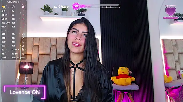 Snapshot of little_sophie18 chatting on 02.23.25 little sophie18 online show from 02.23.25