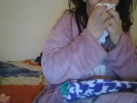 Snapshot of hairygirl80 chatting on 01.19.25 hairygirl80 online show from 01.19.25