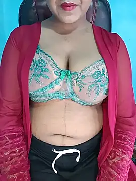 Snapshot of Sadika- chatting on 07.26.26 Sadika- online show from 07.26.26