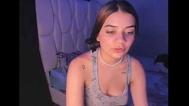 KittyKlum online show from 01.18.25