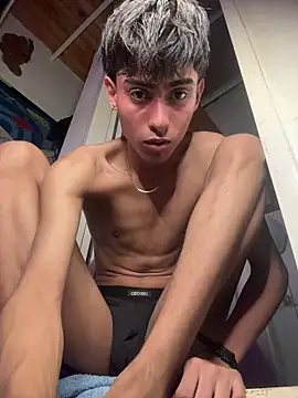 Mauuu18 online show from 06.02.26