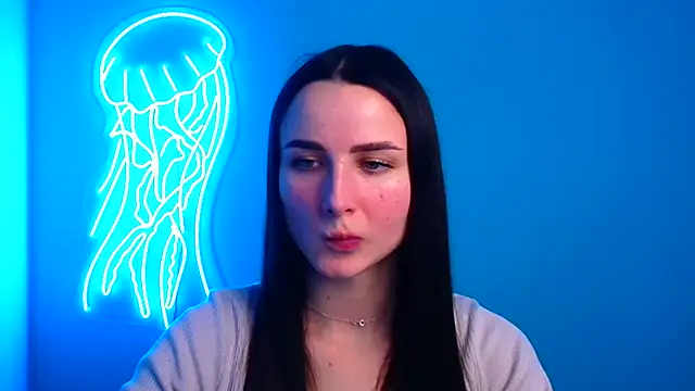 Eva Janee online show from 01.20.25