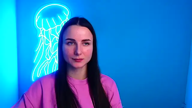 Eva Janee online show from 01.28.25