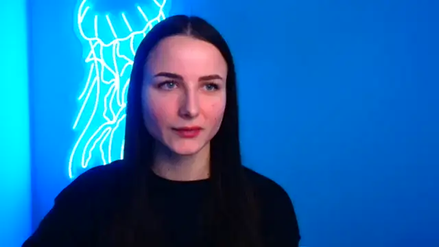 Eva Janee online show from 02.17.25