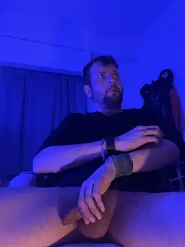 Snapshot of PutaNieves1983 chatting on 02.08.25 PutaNieves1983 online show from 02.08.25