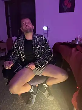 Snapshot of PutaNieves1983 chatting on 11.29.25 PutaNieves1983 online show from 11.29.25