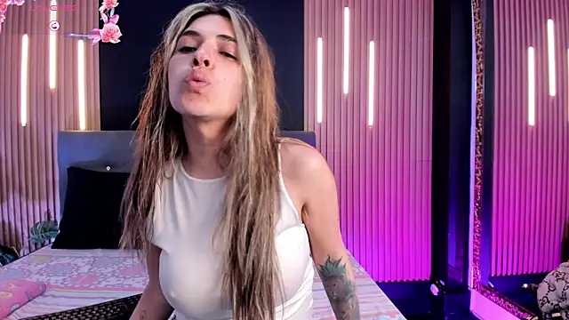 EvaaLovia1 online show from 07.21.26