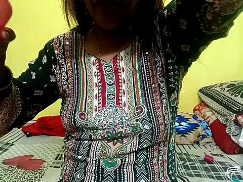 Snapshot of Sexyranibhabhi chatting on 11.25.25 Sexyranibhabhi online show from 11.25.25