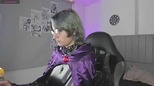 SukiFuyu  online show from 02.27.25