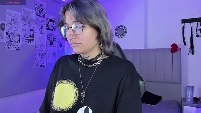 SukiFuyu  online show from 03.12.25