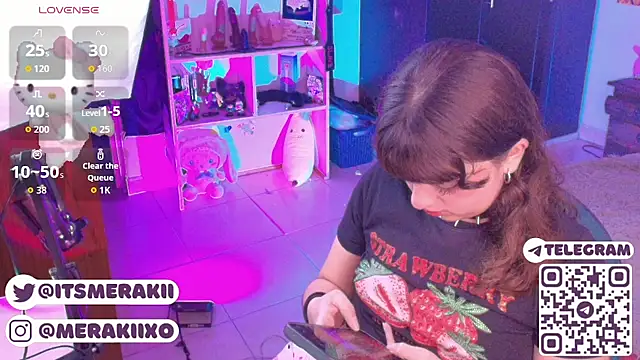 Snapshot of meraki_fraise chatting on 05.21.26 meraki fraise online show from 05.21.26