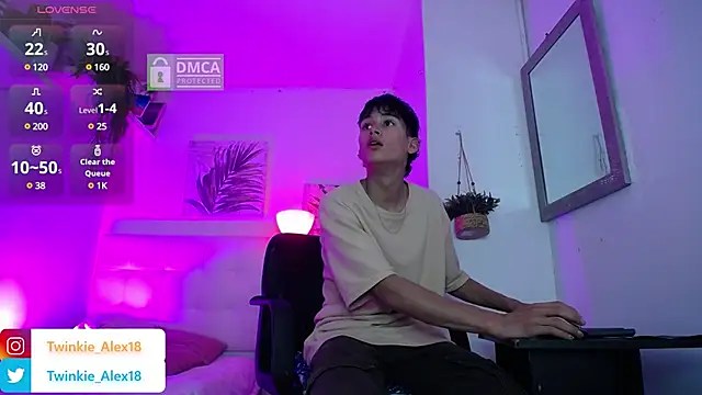 Twinkie-Alex18 online show from 12.03.24
