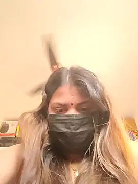 Hotmilfxox online show from 01.01.25