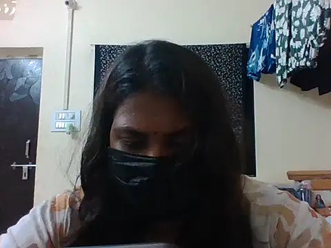 Hotmilfxox online show from 05.27.26