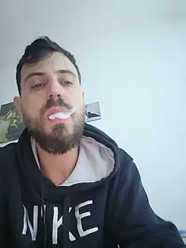 Snapshot of Frescon90 chatting on 12.27.24 Frescon90 online show from 12.27.24