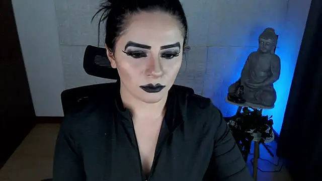 GODDESS EVANS online show from 04.21.26