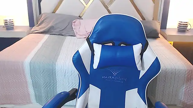 Ruby Your Milf online show from 06.11.26