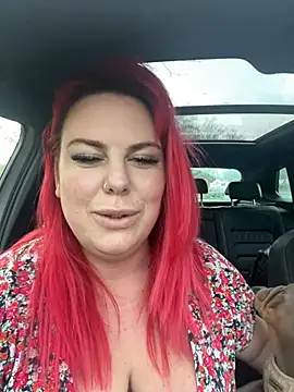 Snapshot of redxxxvixen chatting on 02.19.25 redxxxvixen online show from 02.19.25