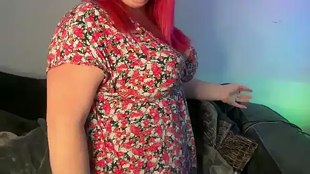 Snapshot of redxxxvixen chatting on 02.19.25 redxxxvixen online show from 02.19.25