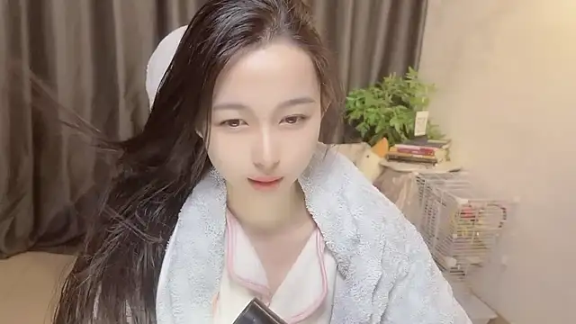 Snapshot of Gina-520 chatting on 02.08.26 Gina-520 online show from 02.08.26