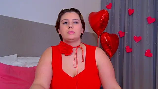 Snapshot of MaryMurray chatting on 02.13.25 MaryMurray online show from 02.13.25