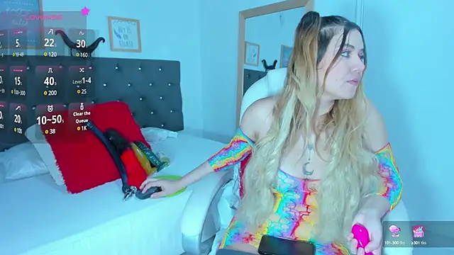 Snapshot of Camila_Nolimit chatting on 12.07.24 Camila Nolimit online show from 12.07.24