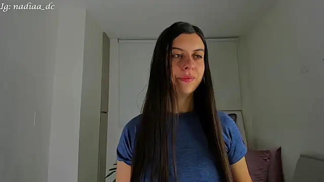 Nadiaa  online show from 01.24.25