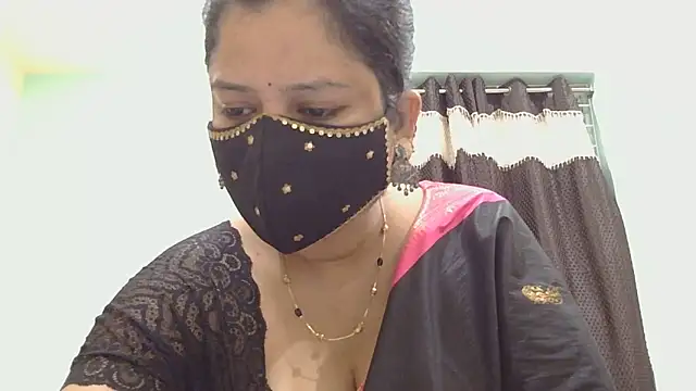 Snapshot of payal_sharma1 chatting on 05.14.26 payal sharma1 online show from 05.14.26