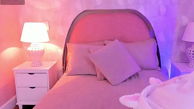 angeline teen online show from 05.20.26