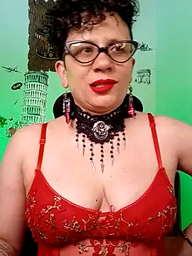 Snapshot of Daneshka_naughty chatting on 01.31.25 Daneshka naughty online show from 01.31.25