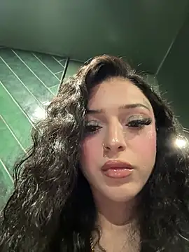 Snapshot of exoticmisfitt chatting on 02.14.26 exoticmisfitt online show from 02.14.26