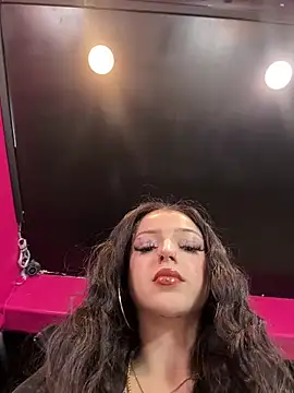 Snapshot of exoticmisfitt chatting on 03.16.26 exoticmisfitt online show from 03.16.26