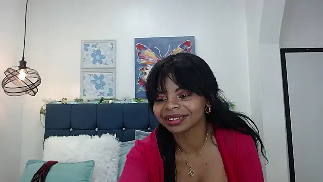 Snapshot of Lizeth_rey1 chatting on 03.18.25 Lizeth rey1 online show from 03.18.25