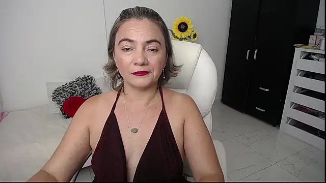 Snapshot of Ghada_milf chatting on 01.09.25 Ghada milf online show from 01.09.25