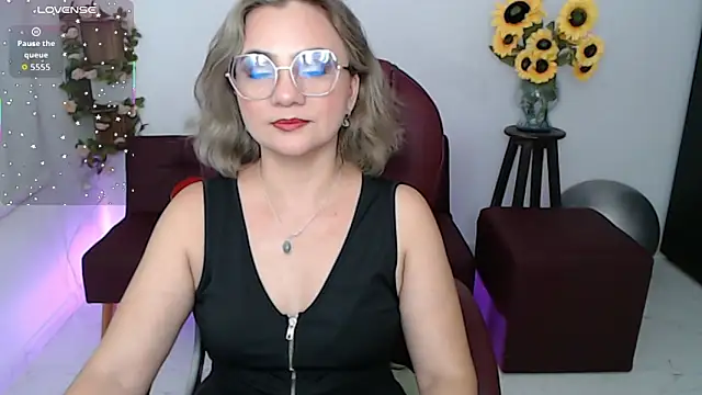 Ghada milf online show from 05.02.26