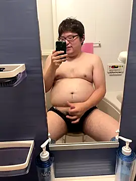 yuuki198912 online show from 09.25.25