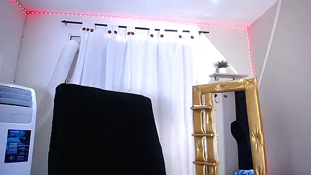 Hillary queen online show from 12.05.24