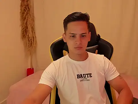 Snapshot of JANER_03 chatting on 01.15.26 JANER 03 online show from 01.15.26