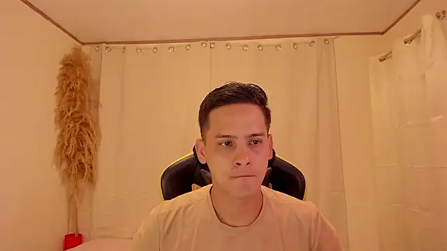 Snapshot of JANER_03 chatting on 01.17.26 JANER 03 online show from 01.17.26