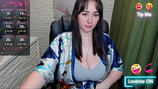 Snapshot of Kendra_SXY chatting on 02.19.25 Kendra SXY online show from 02.19.25