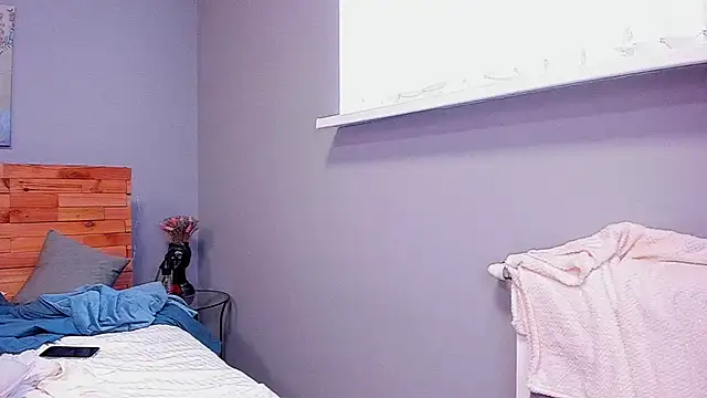 Snapshot of Kendra_SXY chatting on 03.08.25 Kendra SXY online show from 03.08.25