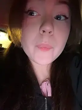 Peachy Dream online show from 04.25.26