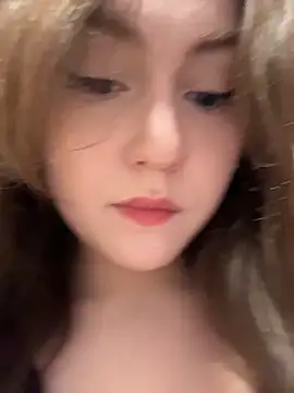 Peachy Dream online show from 05.13.26