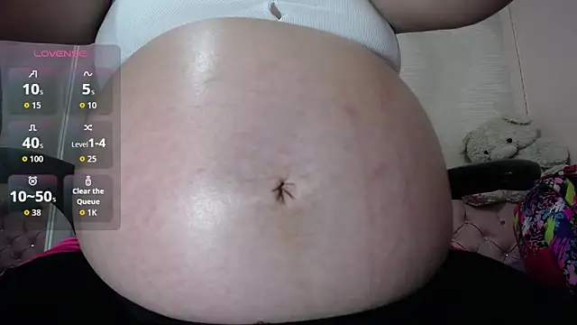 lauraguzman online show from 10.03.25